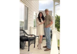 Lindsey & Christopher Family
